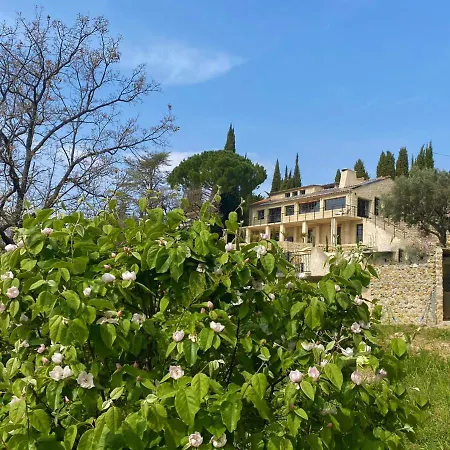 The Scandinavian Bastide, Sleeps Up 12, Extra Sleeps 4 Holiday home Montauroux